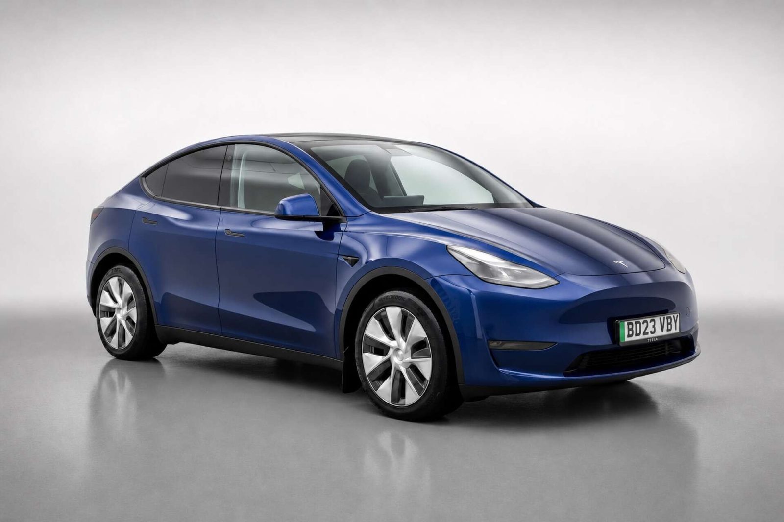 2023 Tesla Model Y (Dual Motor) Long Range SUV 5dr Electric Auto 4WDE (384 bhp) for sale at LMC Cars