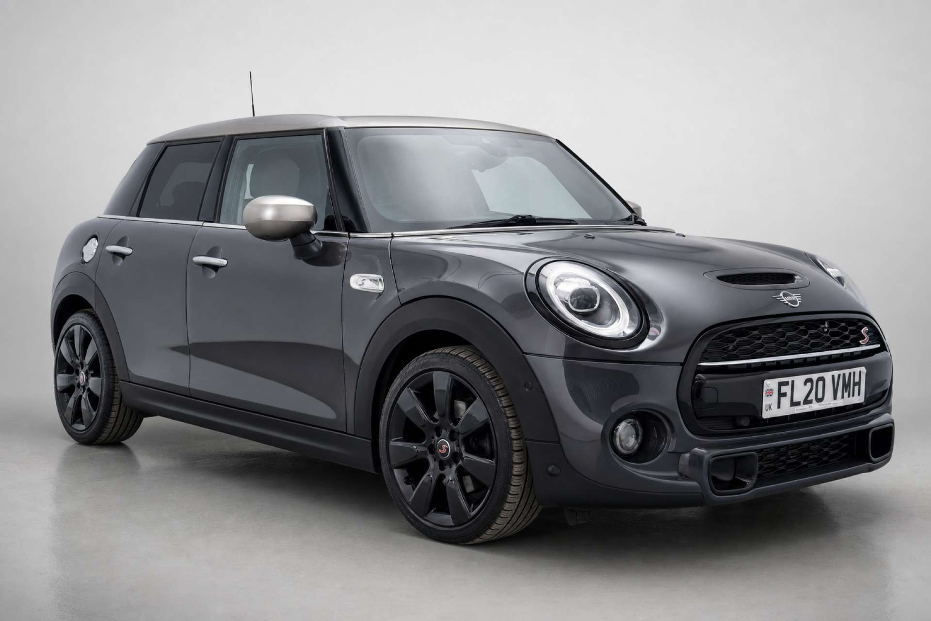 2020 Mini Hatch 2.0 Cooper S Exclusive Auto 5dr for sale at LMC Cars