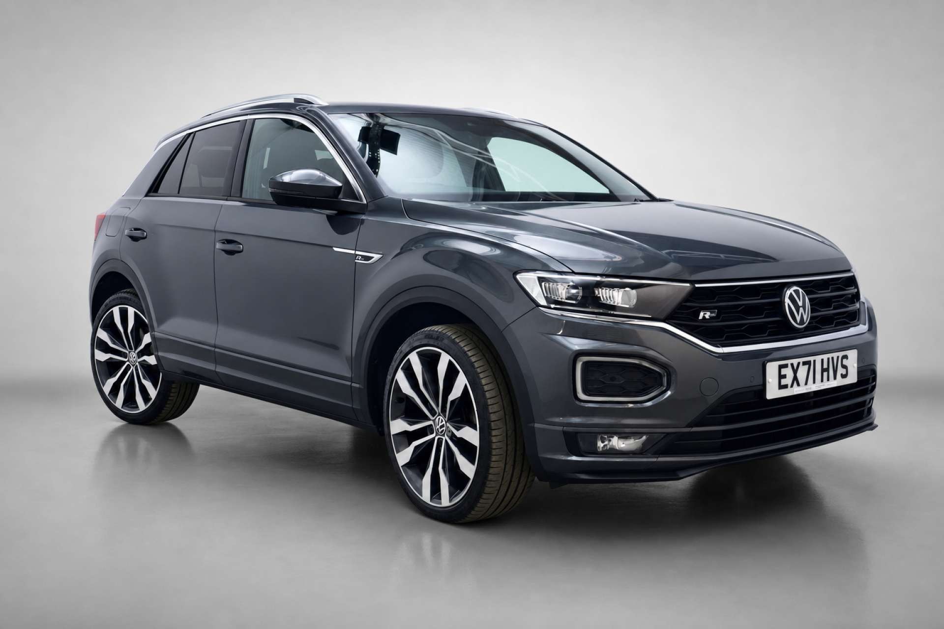 2021 Volkswagen T-Roc 1.5 T-Roc R-Line TSi Evo Semi-Auto 5dr for sale at LMC Cars