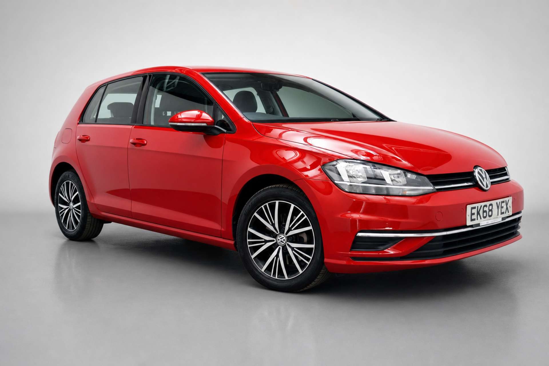 2018 Volkswagen Golf 1.5 TSI EVO SE Nav Hatchback 5dr Petrol DSG Euro 6 (s/s) (150 ps) for sale at LMC Cars