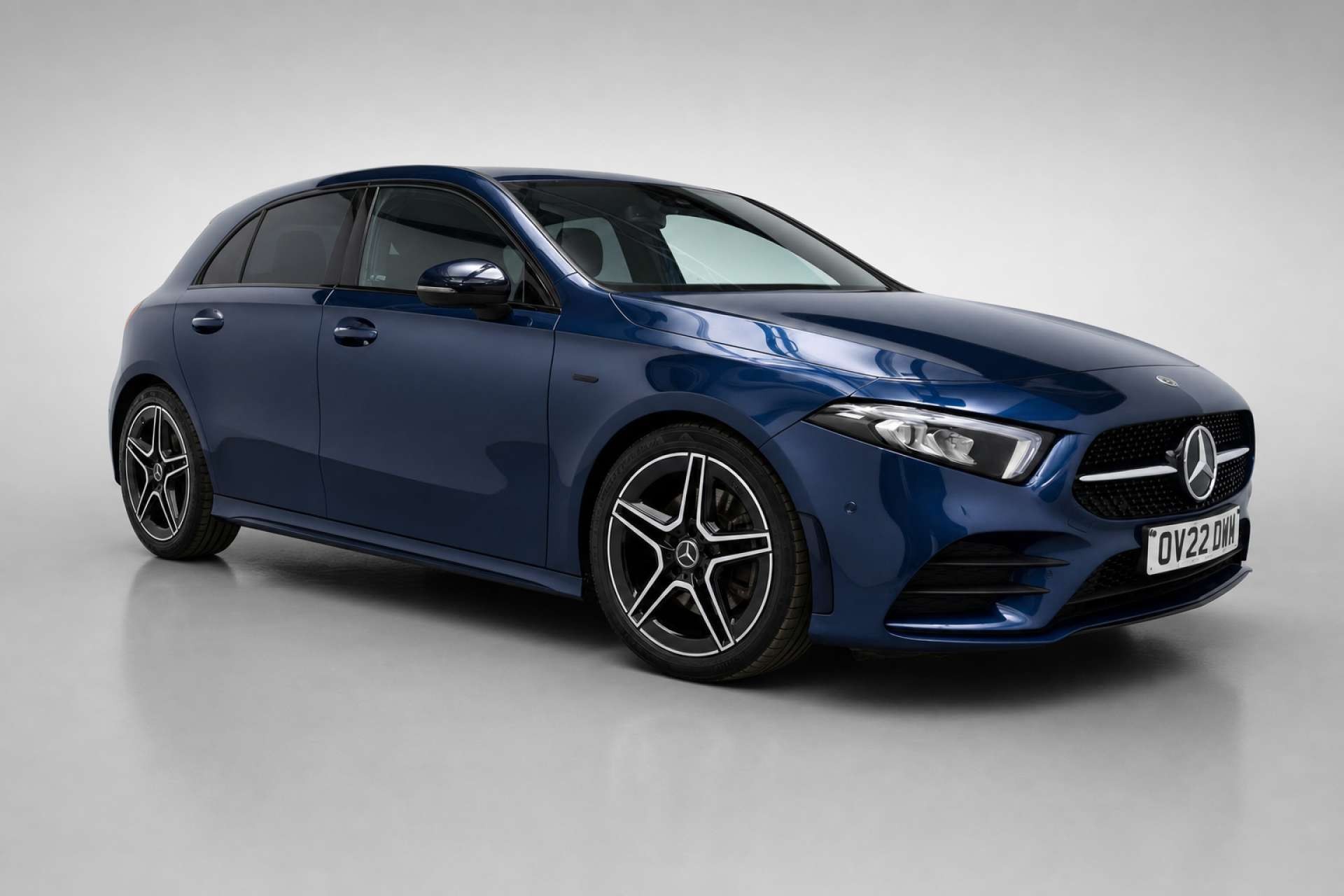 2022 Mercedes-Benz A-Class 1.3 A 180 AMG Line Edition Executive Auto 5dr for sale at LMC Cars