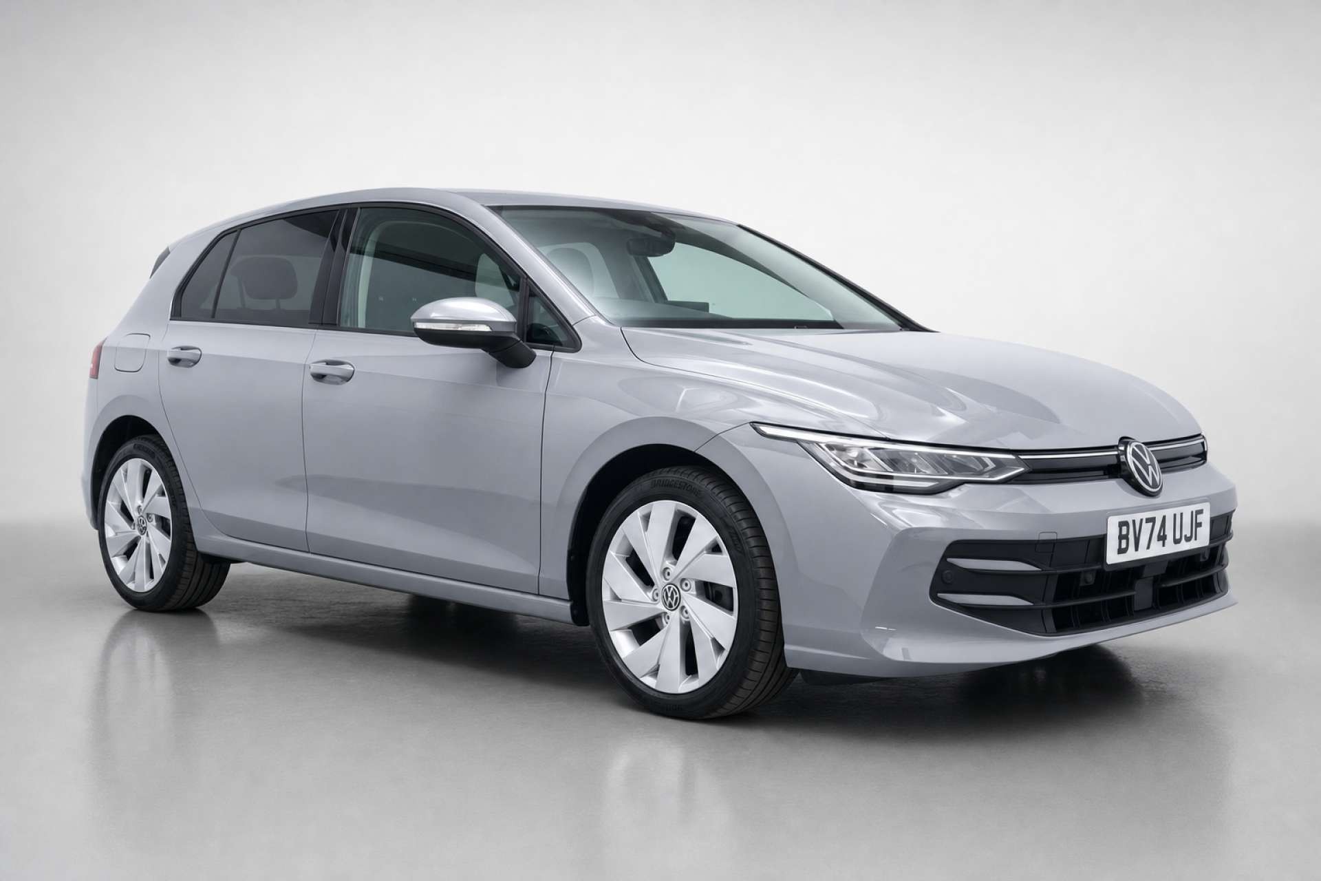 2024 Volkswagen Golf 1.5 eTSI MHEV Match Hatchback 5dr Petrol Hybrid DSG Euro 6 (s/s) (150 ps) for sale at LMC Cars