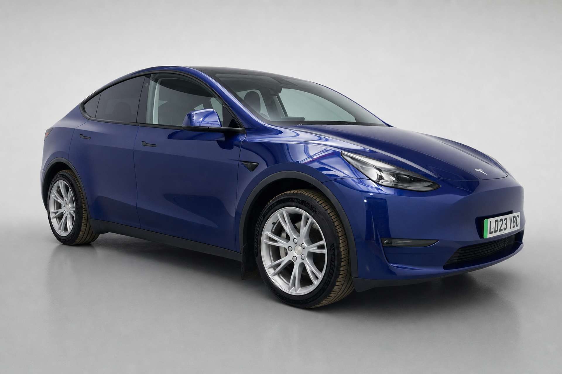 2023 Tesla Model Y (Dual Motor) Long Range SUV 5dr Electric Auto 4WDE (384 bhp) for sale at LMC Cars