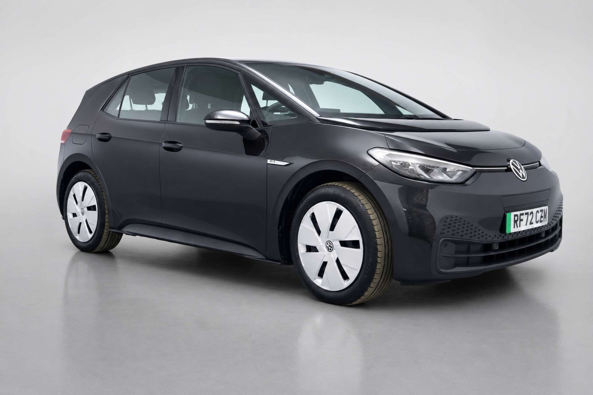 2022 Volkswagen ID.3 Pro Performance 58kWh Life Hatchback 5dr Electric Auto (204 ps) for sale at LMC Cars