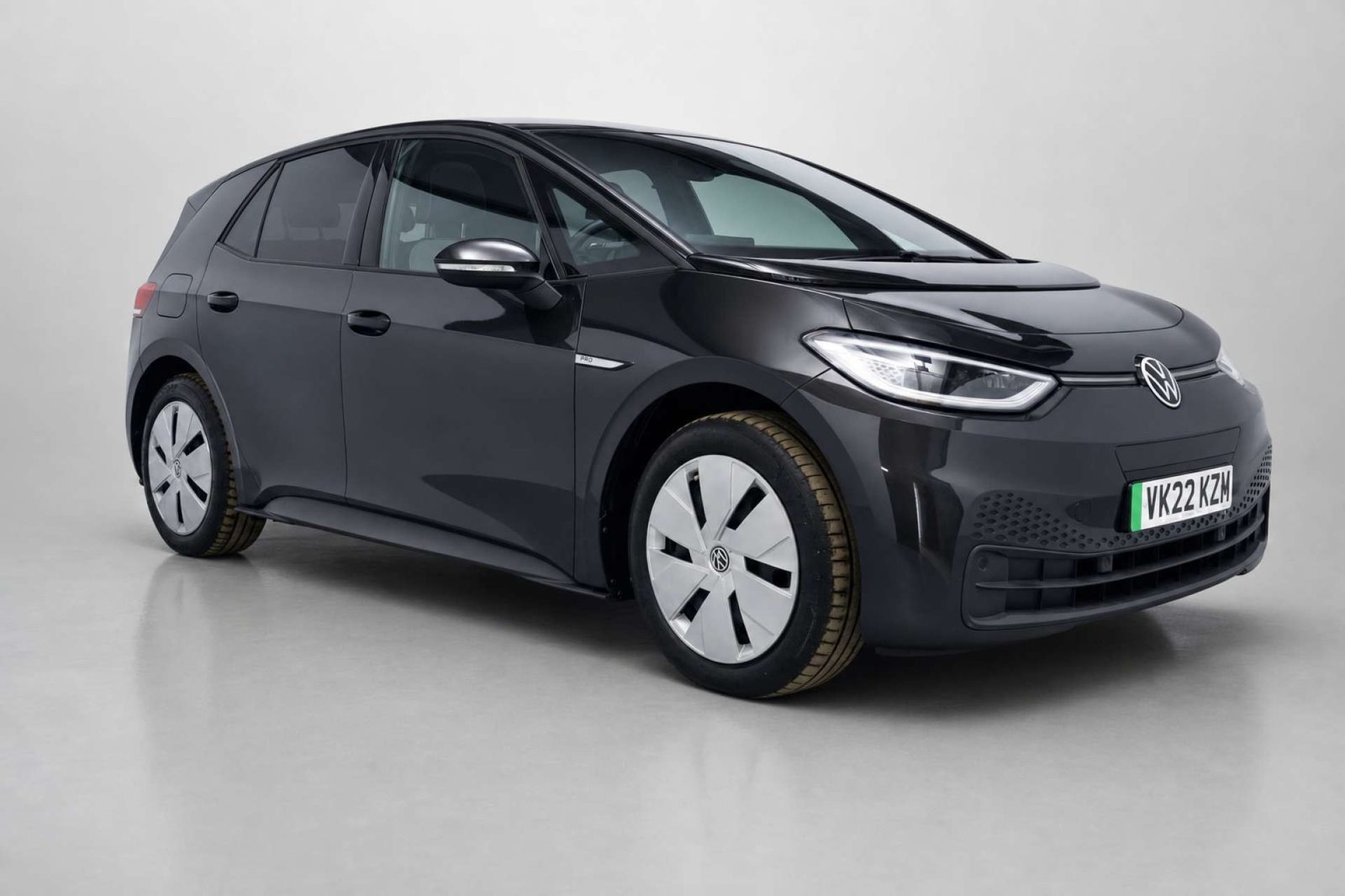 2022 Volkswagen ID.3 Pro Performance 58kWh Family Hatchback 5dr Electric Auto (204 ps) for sale at LMC Cars
