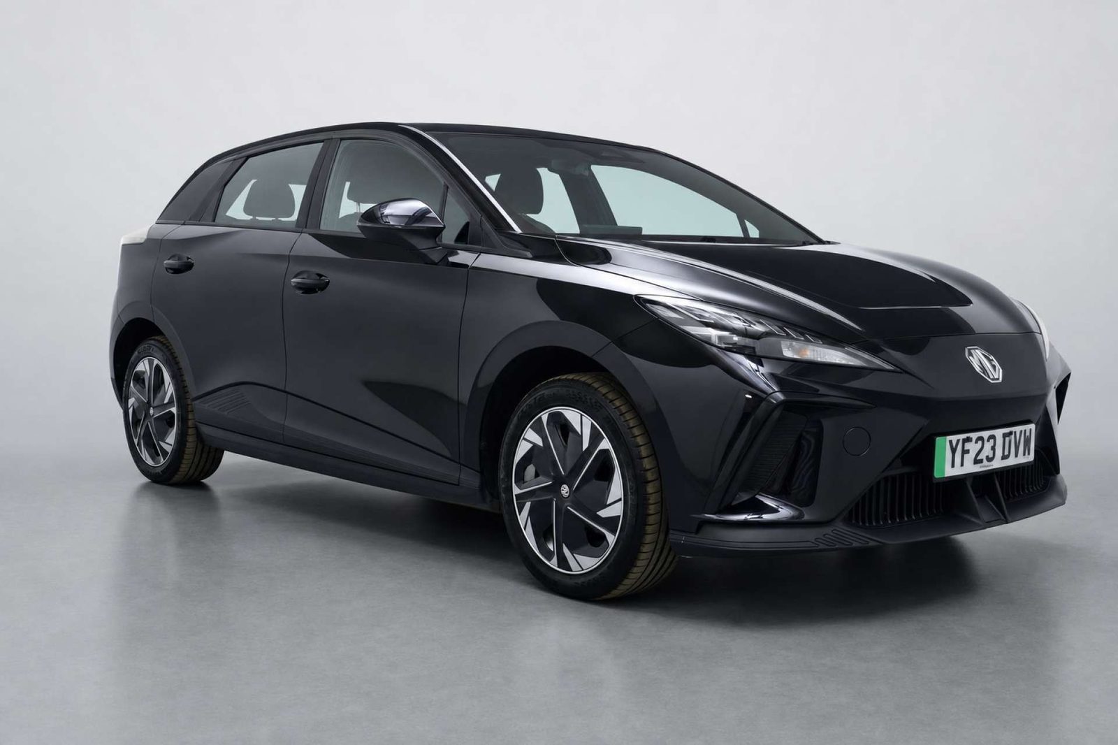 2023 MG MG4 64kWh SE Long Range Hatchback 5dr Electric Auto (203 ps) for sale at LMC Cars