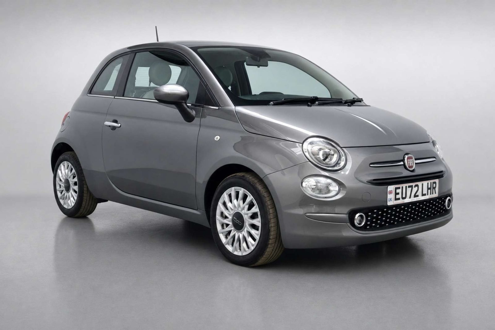 2022 Fiat 500 1.0 MHEV Dolcevita Hatchback 3dr Petrol Manual Euro 6 (s/s) (70 bhp) for sale at LMC Cars