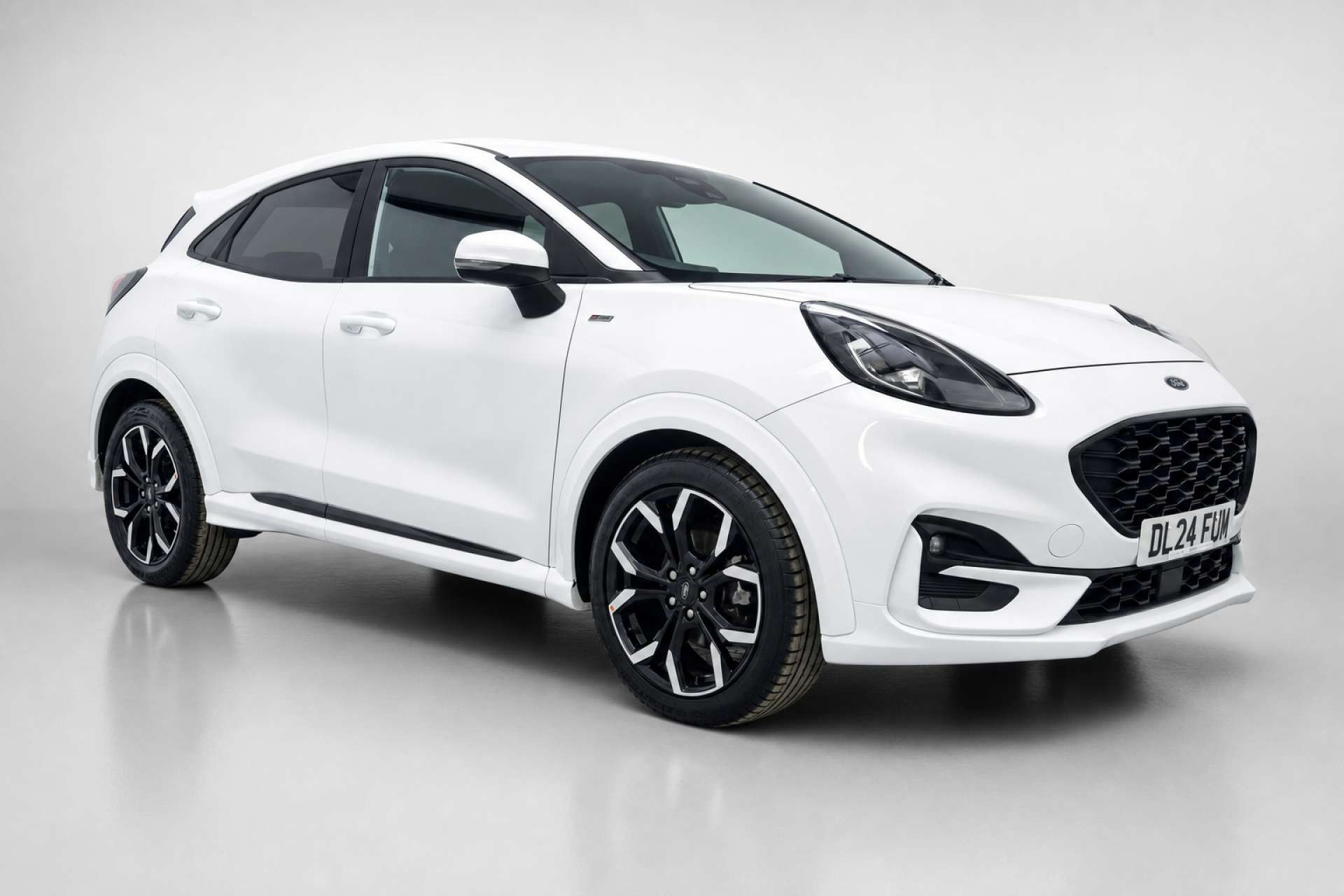 2024 Ford Puma 1.0T EcoBoost MHEV ST-Line X SUV 5dr Petrol Hybrid DCT Euro 6 (s/s) (125 ps) for sale at LMC Cars