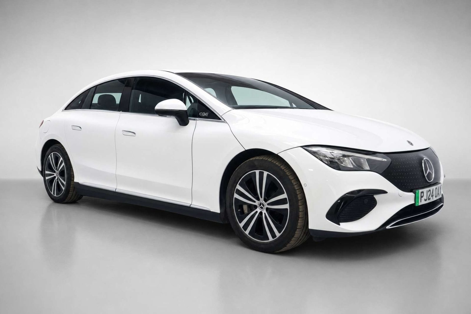 2024 Mercedes-Benz EQE EQE 300 89kWh Sport Edition Saloon 4dr Electric Auto (245 ps) for sale at LMC Cars