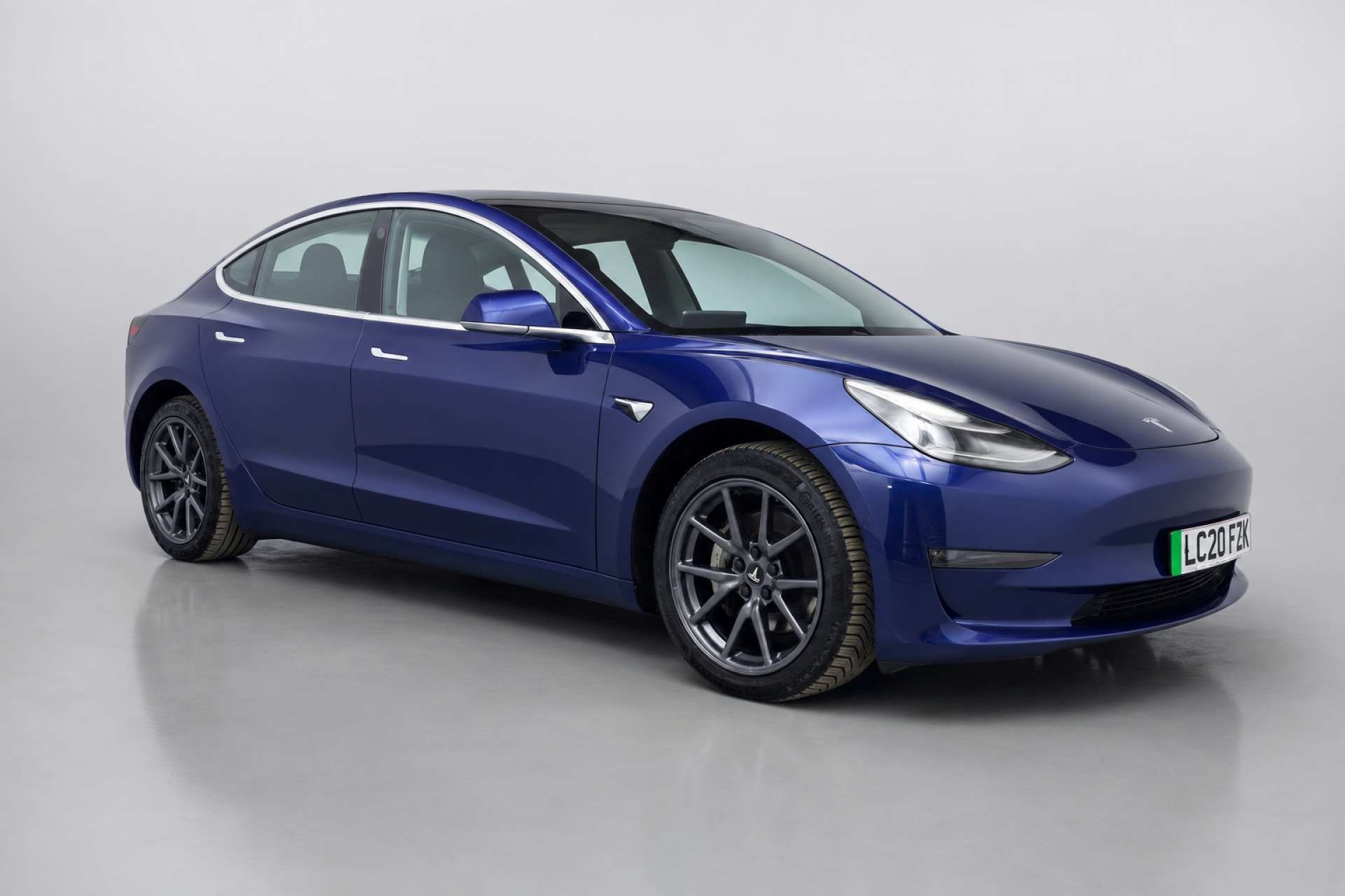 2020 Tesla Model 3 (Dual Motor) Long Range Saloon 4dr Electric Auto 4WDE (346 ps) for sale at LMC Cars
