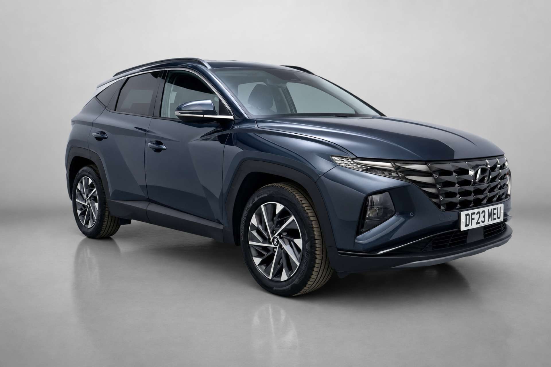 2023 Hyundai Tucson 1.6 T-GDi MHEV Premium SUV 5dr Petrol Hybrid DCT Euro 6 (s/s) (150 ps) for sale at LMC Cars