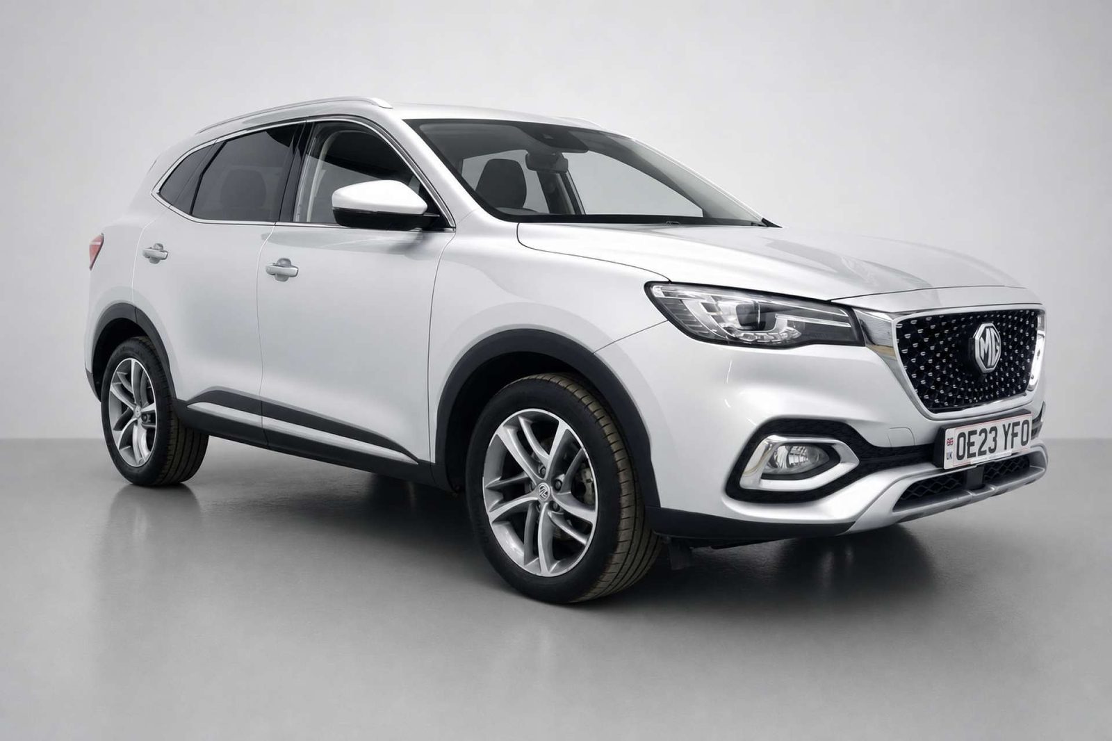2023 MG MG HS 1.5 T-GDI Exclusive SUV 5dr Petrol DCT Euro 6 (s/s) (162 ps) for sale at LMC Cars