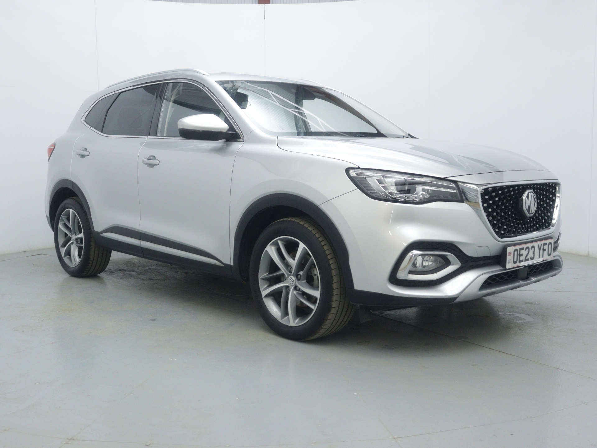2023 MG MG HS 1.5 T-GDI Exclusive SUV 5dr Petrol DCT Euro 6 (s/s) (162 ps) for sale at LMC Cars