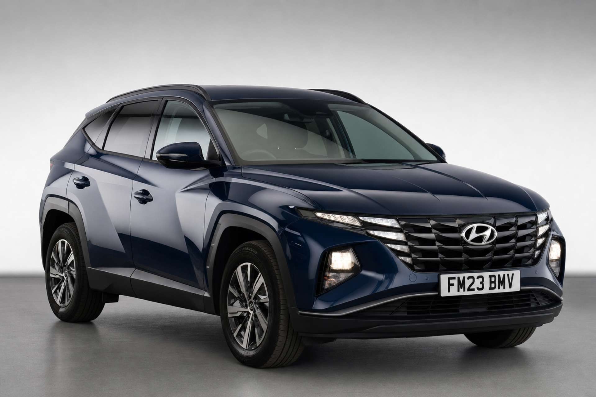 2023 Hyundai Tucson 1.6 T-GDi SE Connect SUV 5dr Petrol Manual Euro 6 (s/s) (150 ps) for sale at LMC Cars