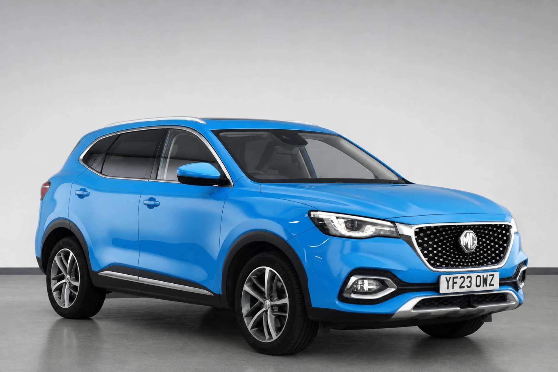 2023 MG MG HS 1.5 T-GDI Exclusive SUV 5dr Petrol DCT Euro 6 (s/s) (162 ps) for sale at LMC Cars