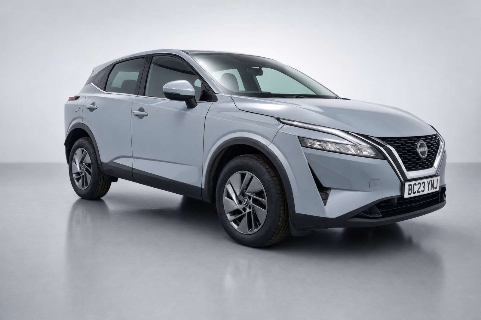 2023 Nissan Qashqai 1.3 DIG-T MHEV Acenta Premium SUV 5dr Petrol Hybrid XTRON Euro 6 (s/s) (158 ps) for sale at LMC Cars