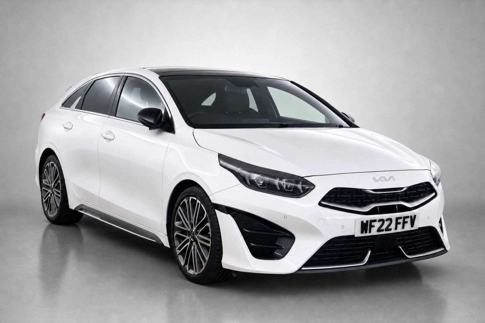 2022 Kia Proceed 1.5 T-GDi GT-Line S Shooting Brake 5dr Petrol DCT Euro 6 (s/s) (158 bhp) for sale at LMC Cars