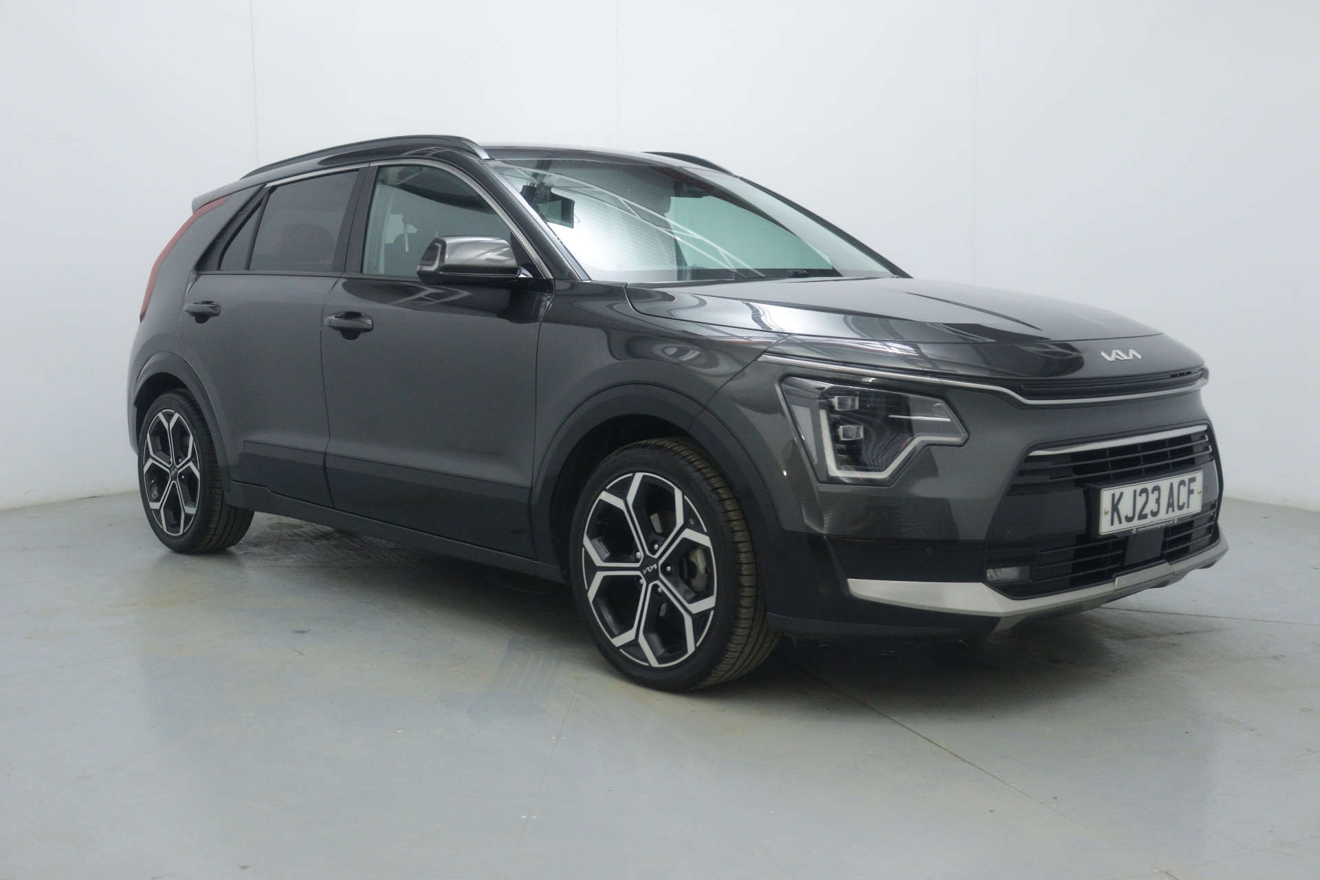 2023 Kia Niro 1.6h GDi 3 SUV 5dr Petrol Hybrid DCT Euro 6 (s/s) (139 bhp) for sale at LMC Cars
