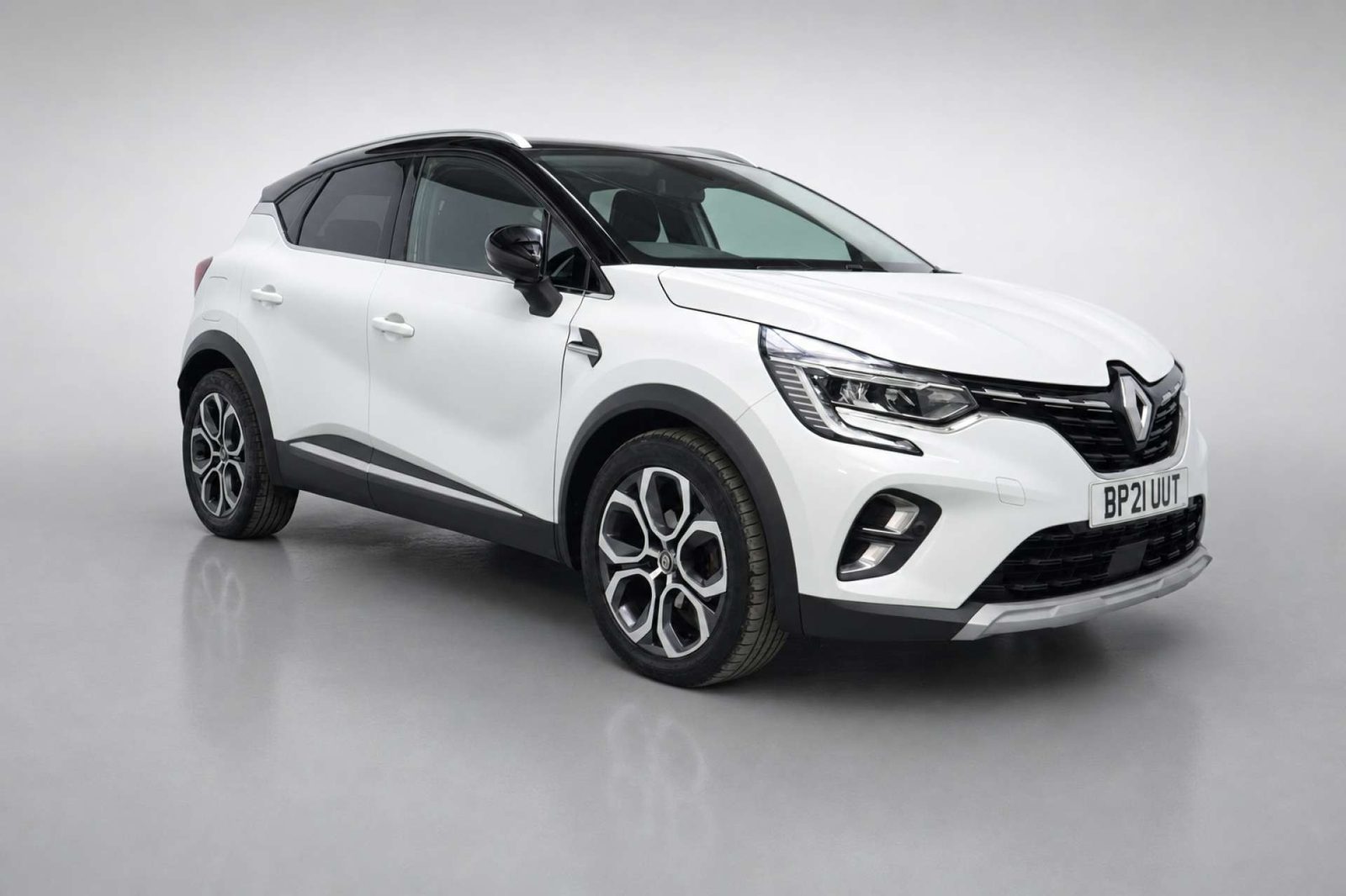 2021 Renault Captur 1.3 TCe S Edition SUV 5dr Petrol EDC Euro 6 (s/s) (140 ps) for sale at LMC Cars