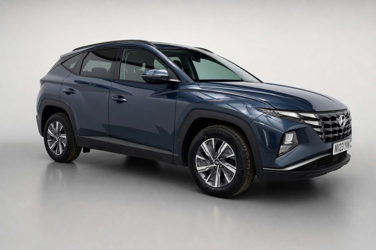 2023 Hyundai Tucson 1.6 T-GDi SE Connect SUV 5dr Petrol Manual Euro 6 (s/s) (150 ps) for sale at LMC Cars