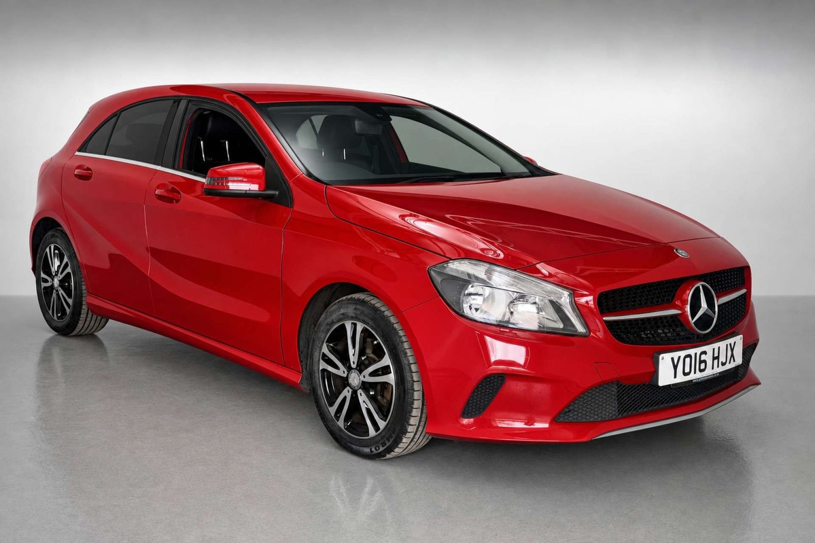 2016 Mercedes-Benz A-Class 1.6 A180 SE Hatchback 5dr Petrol Manual Euro 6 (s/s) (122 ps) for sale at LMC Cars