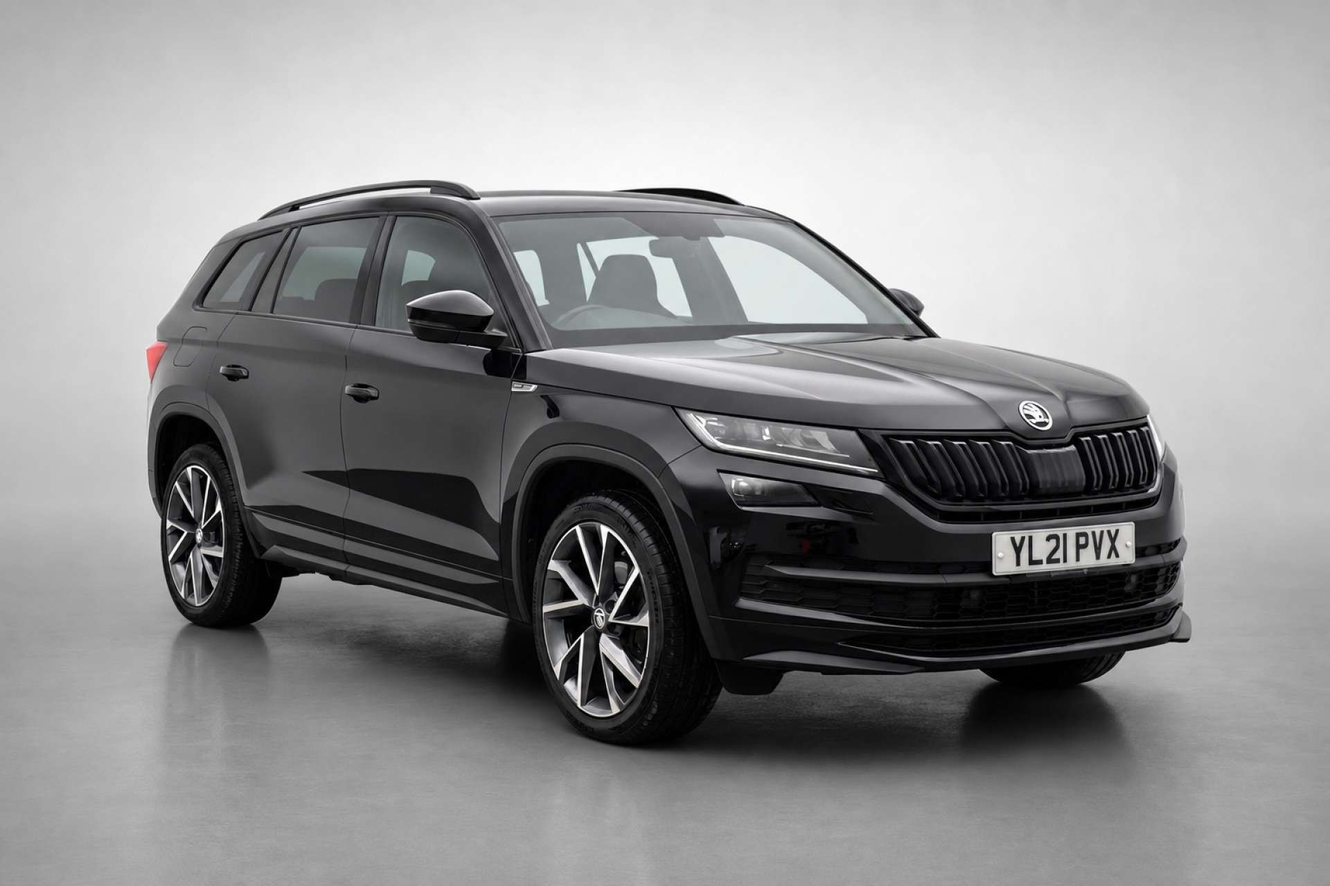 2021 Skoda Kodiaq 1.5 TSI ACT SportLine SUV 5dr Petrol DSG Euro 6 (s/s) (7 Seat) (150 ps) for sale at LMC Cars