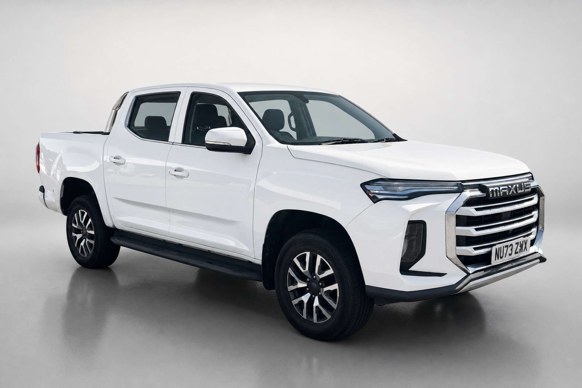 2023 Maxus T90EV 88.5kWh Elite Pickup Double Cab 4dr Electric Auto RWD (177 ps) for sale at LMC Cars