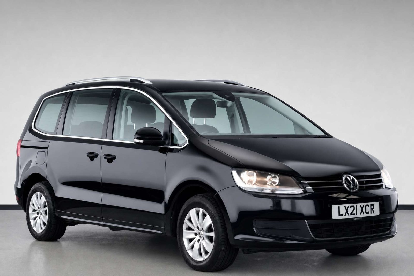 2021 Volkswagen Sharan 1.4 TSI GPF SE Nav MPV 5dr Petrol DSG Euro 6 (s/s) (150 ps) for sale at LMC Cars