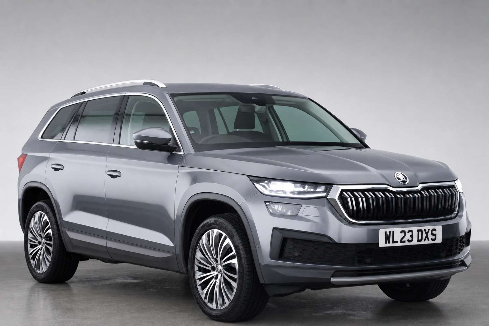 2023 Skoda Kodiaq 1.5 TSI ACT SE L Executive SUV 5dr Petrol DSG Euro 6 (s/s) (7 Seat) (150 ps) for sale at LMC Cars