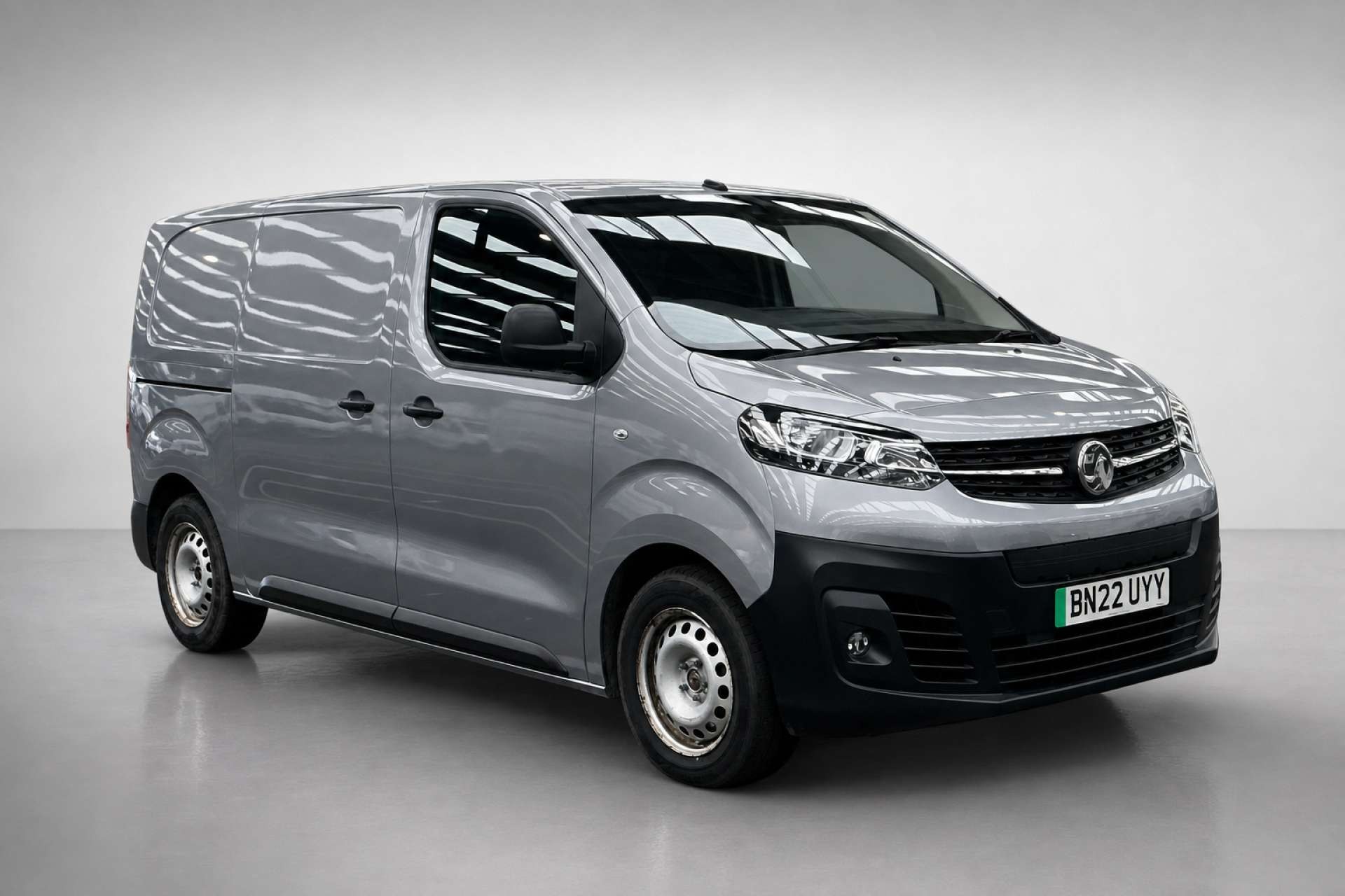 2022 Vauxhall Vivaro Electric 3100 75kWh Dynamic Panel Van 6dr Electric Auto L1 H1 (7.4kW Charger) (136 ps) for sale at LMC Cars