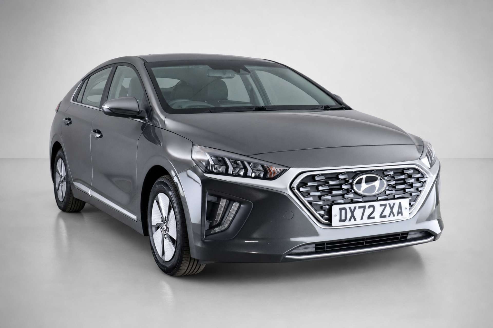2022 Hyundai Ioniq 1.6 h-GDi Premium Hatchback 5dr Petrol Hybrid DCT Euro 6 (s/s) (141 ps) for sale at LMC Cars