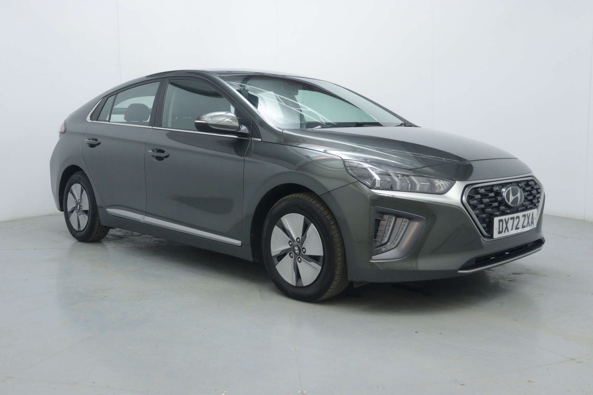 2022 Hyundai Ioniq 1.6 h-GDi Premium Hatchback 5dr Petrol Hybrid DCT Euro 6 (s/s) (141 ps) for sale at LMC Cars