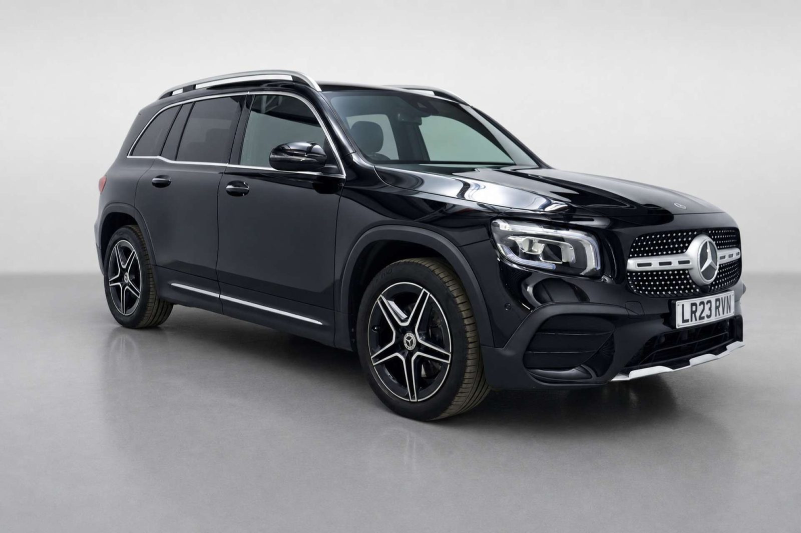2023 Mercedes-Benz GLB 1.3 GLB200 AMG Line (Premium) SUV 5dr Petrol 7G-DCT Euro 6 (s/s) (163 ps) for sale at LMC Cars