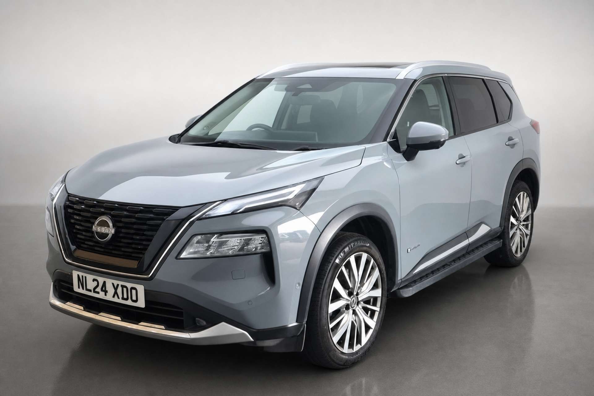 2024 Nissan X-Trail 1.5 h e-POWER Tekna+ SUV 5dr Petrol Hybrid Auto e-4ORCE Euro 6 (s/s) (213 ps) for sale at LMC Cars