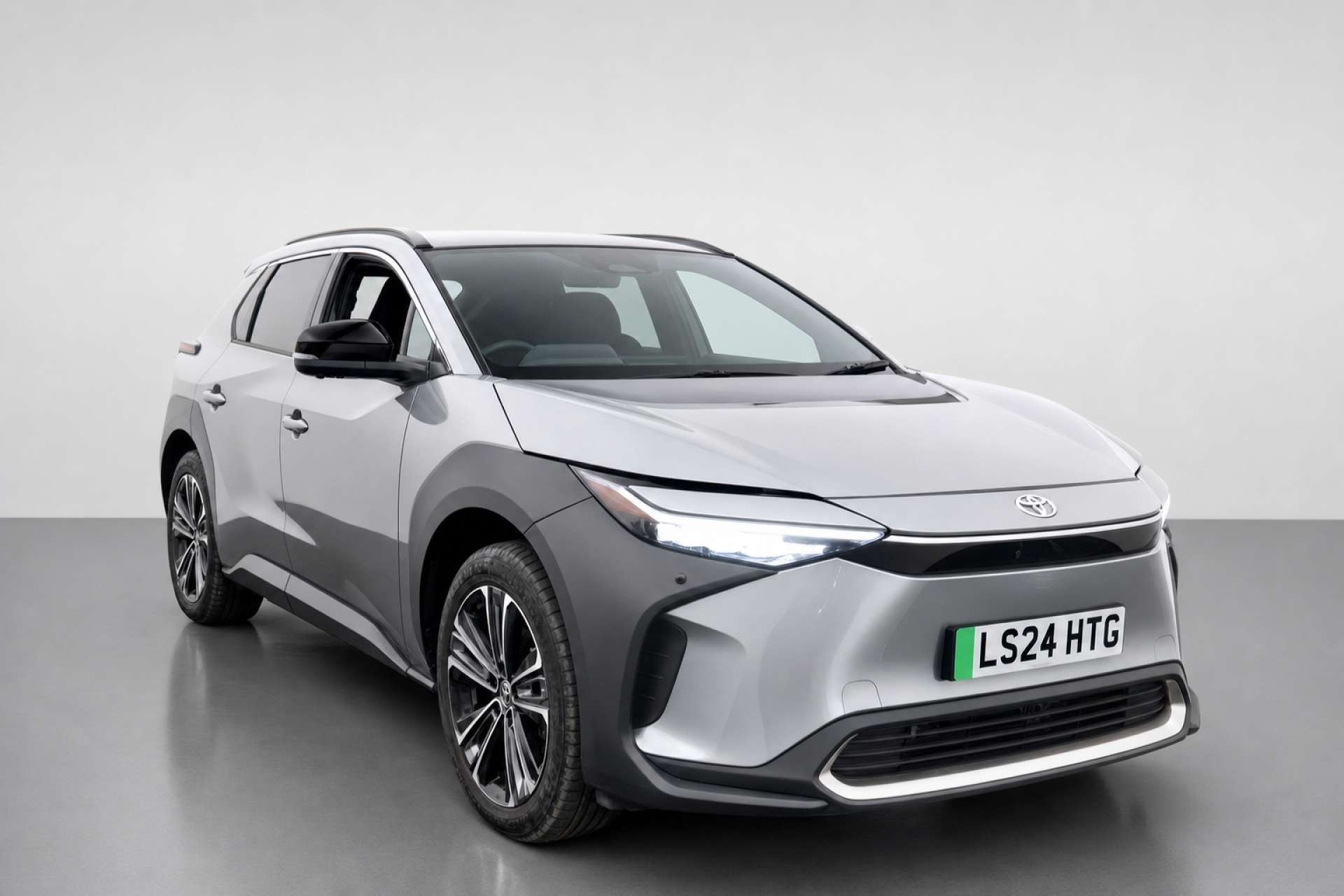 2024 Toyota BZ4X 71.4kWh Vision SUV 5dr Electric Auto (11kW OBC) (204 ps) for sale at LMC Cars