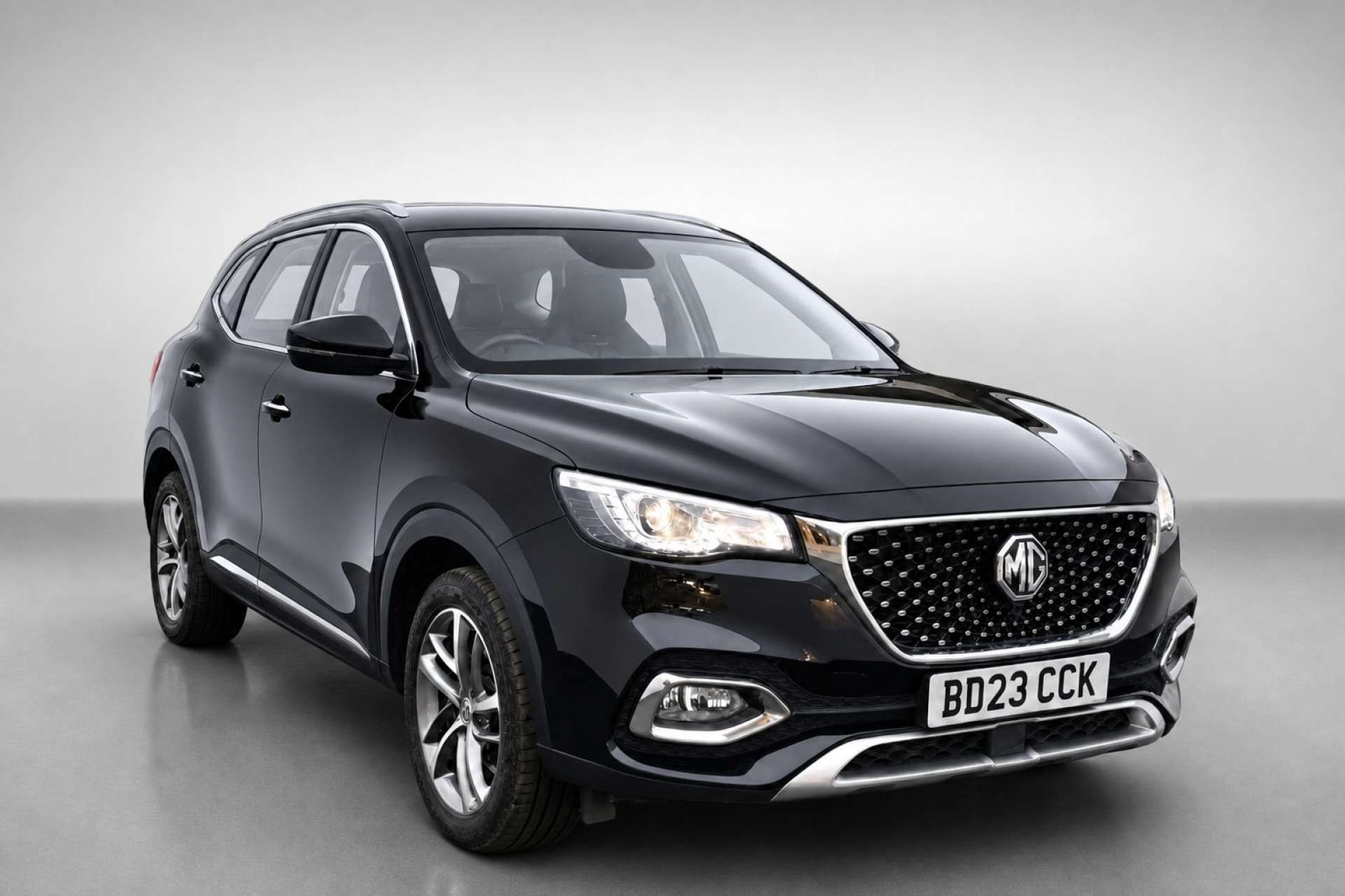 2023 MG MG HS 1.5 T-GDI Excite SUV 5dr Petrol DCT Euro 6 (s/s) (162 ps) for sale at LMC Cars
