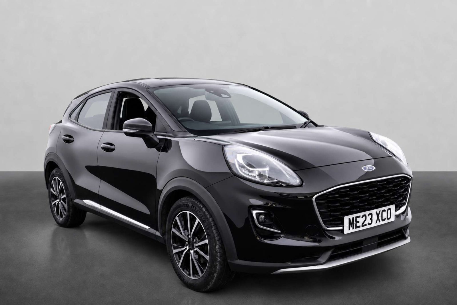 2023 Ford Puma 1.0T EcoBoost MHEV Titanium SUV 5dr Petrol Hybrid Manual Euro 6 (s/s) (125 ps) for sale at LMC Cars