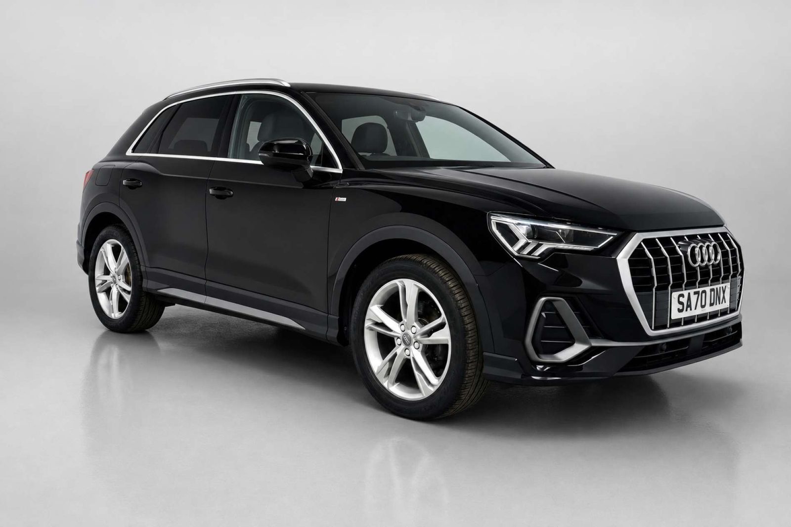 2020 Audi Q3 1.5 TFSI CoD 35 S line SUV 5dr Petrol S Tronic Euro 6 (s/s) (150 ps) for sale at LMC Cars