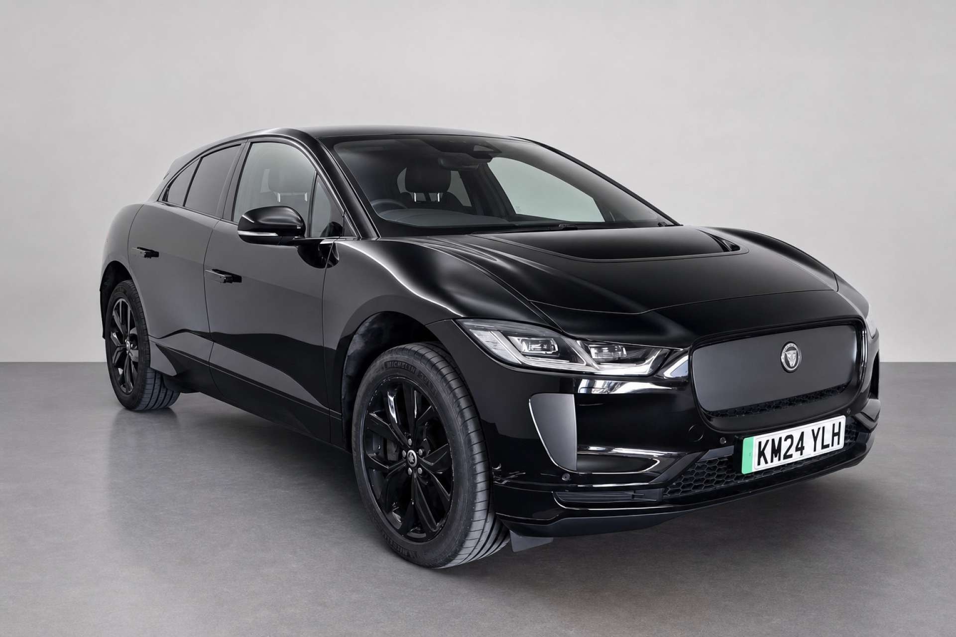 2024 Jaguar I-Pace 400 90kWh R-Dynamic HSE Black SUV 5dr Electric Auto 4WD (400 ps) for sale at LMC Cars