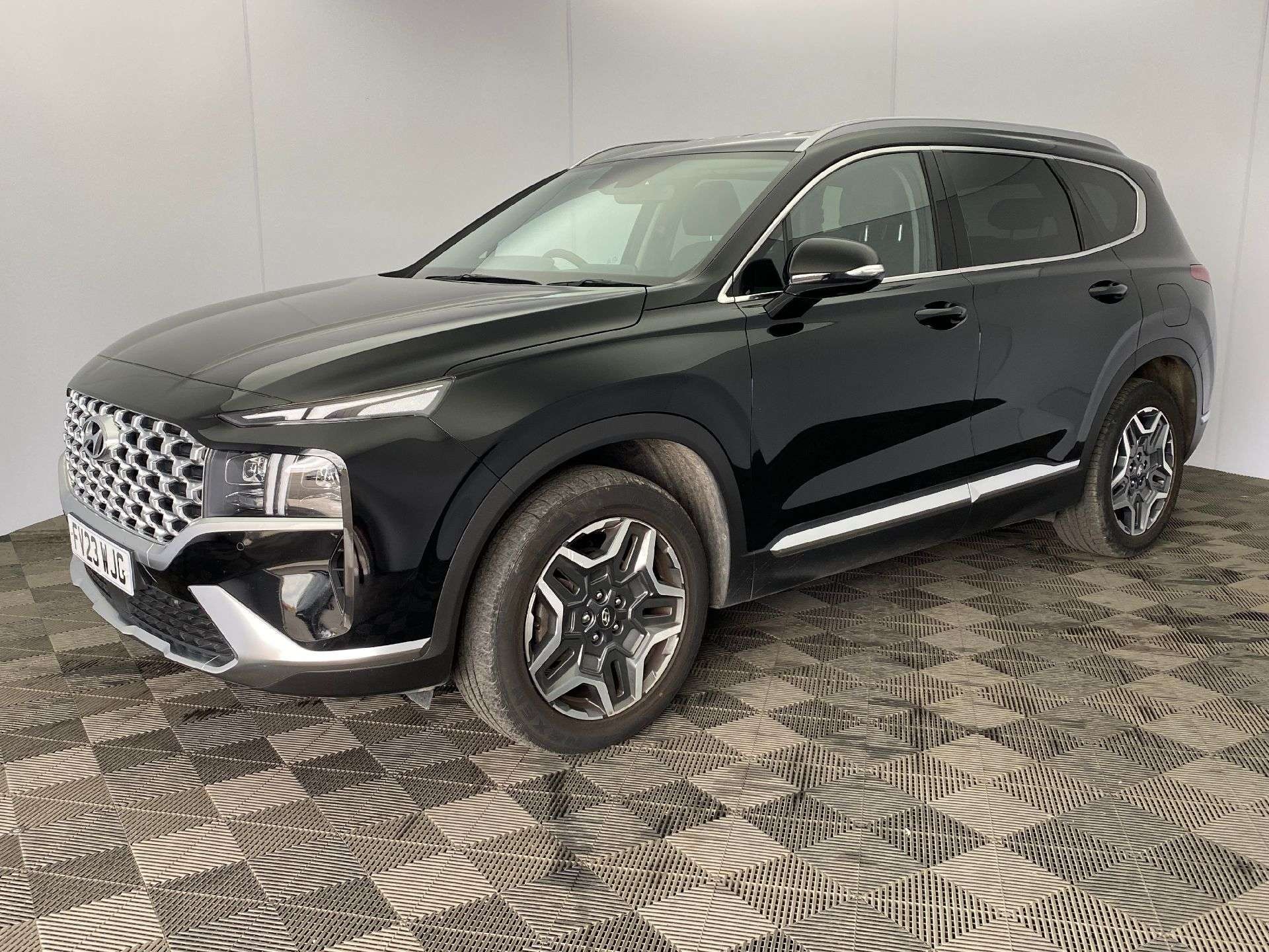 2023 Hyundai Santa FE 1.6 T-GDi 13.8kWh Premium SUV 5dr Petrol Plug-in Hybrid Auto 4WD Euro 6 (s/s) (265 ps) for sale at LMC Cars
