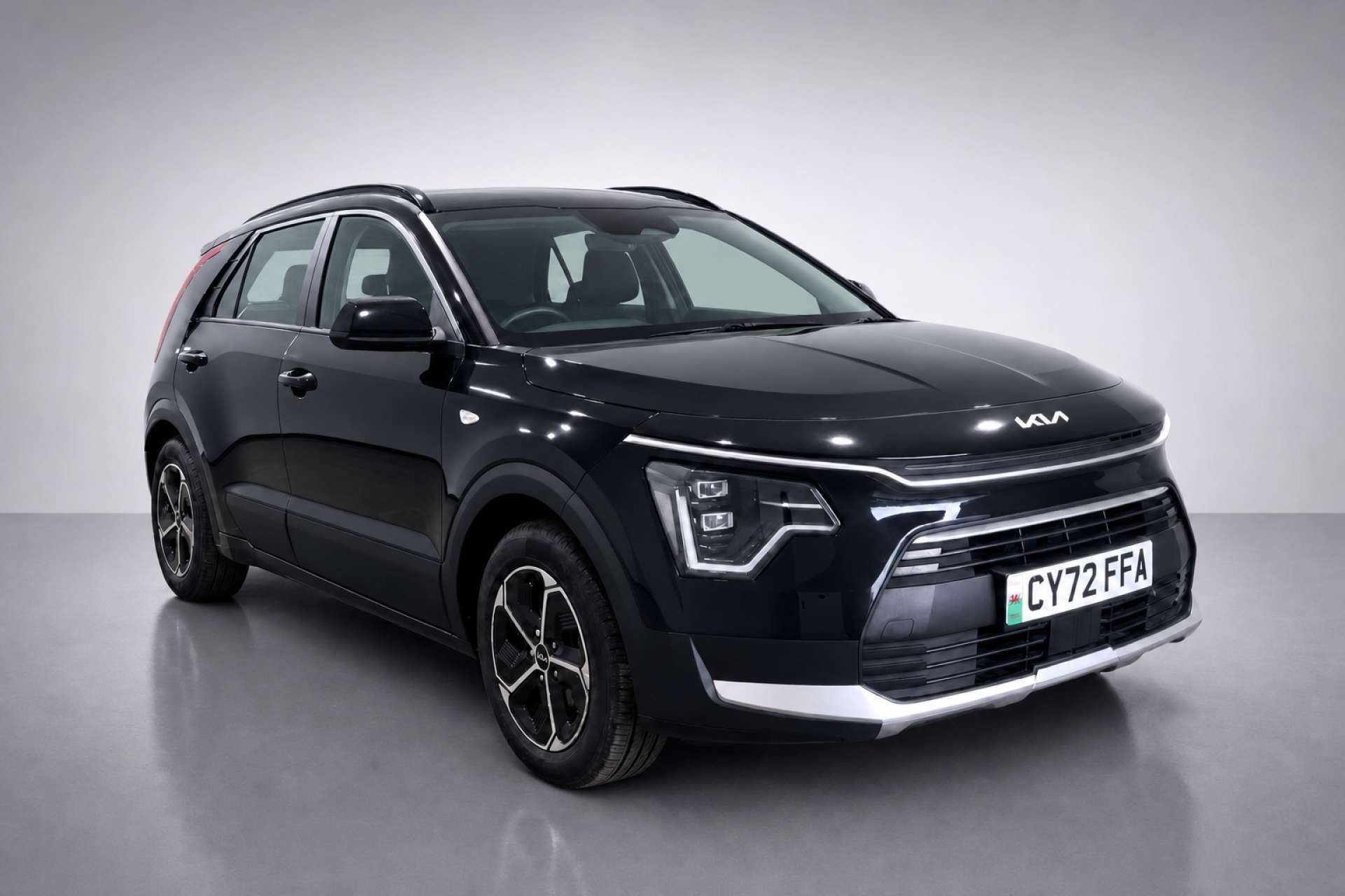 2023 Kia Niro 1.6h GDi 2 SUV 5dr Petrol Hybrid DCT Euro 6 (s/s) (139 bhp) for sale at LMC Cars