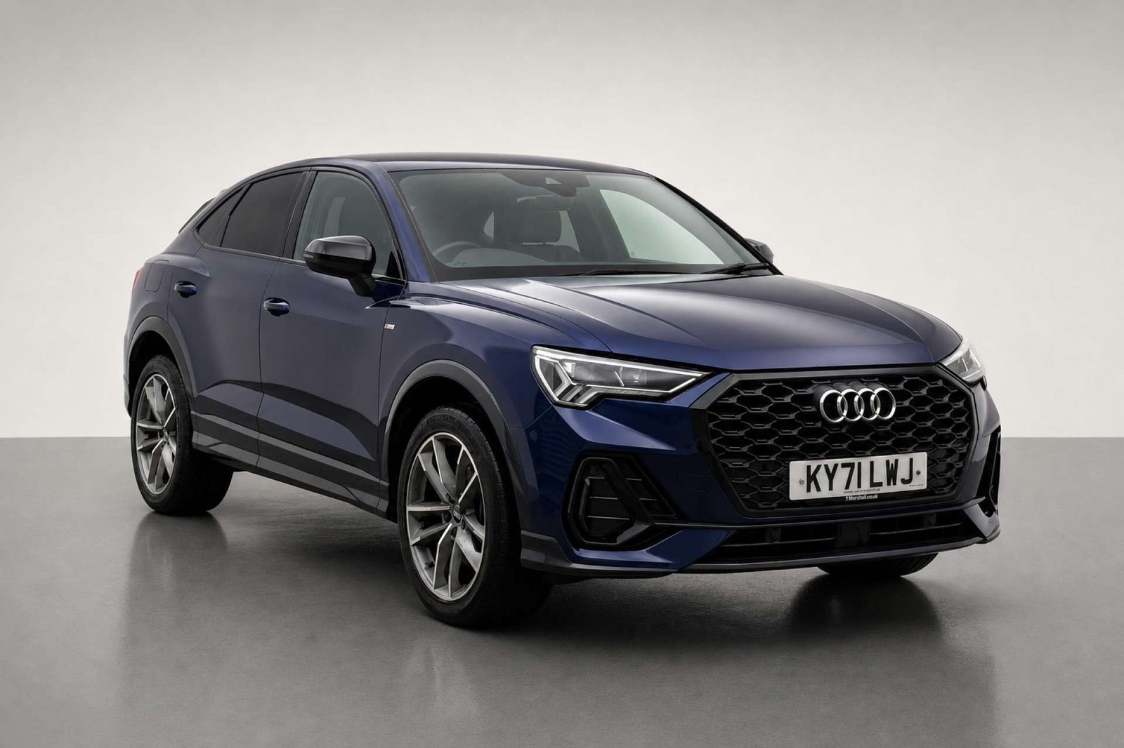 2021 Audi Q3 1.4 TFSIe 45 Black Edition Sportback 5dr Petrol Plug-in Hybrid S Tronic Euro 6 (s/s) 13kWh (245 ps) for sale at LMC Cars