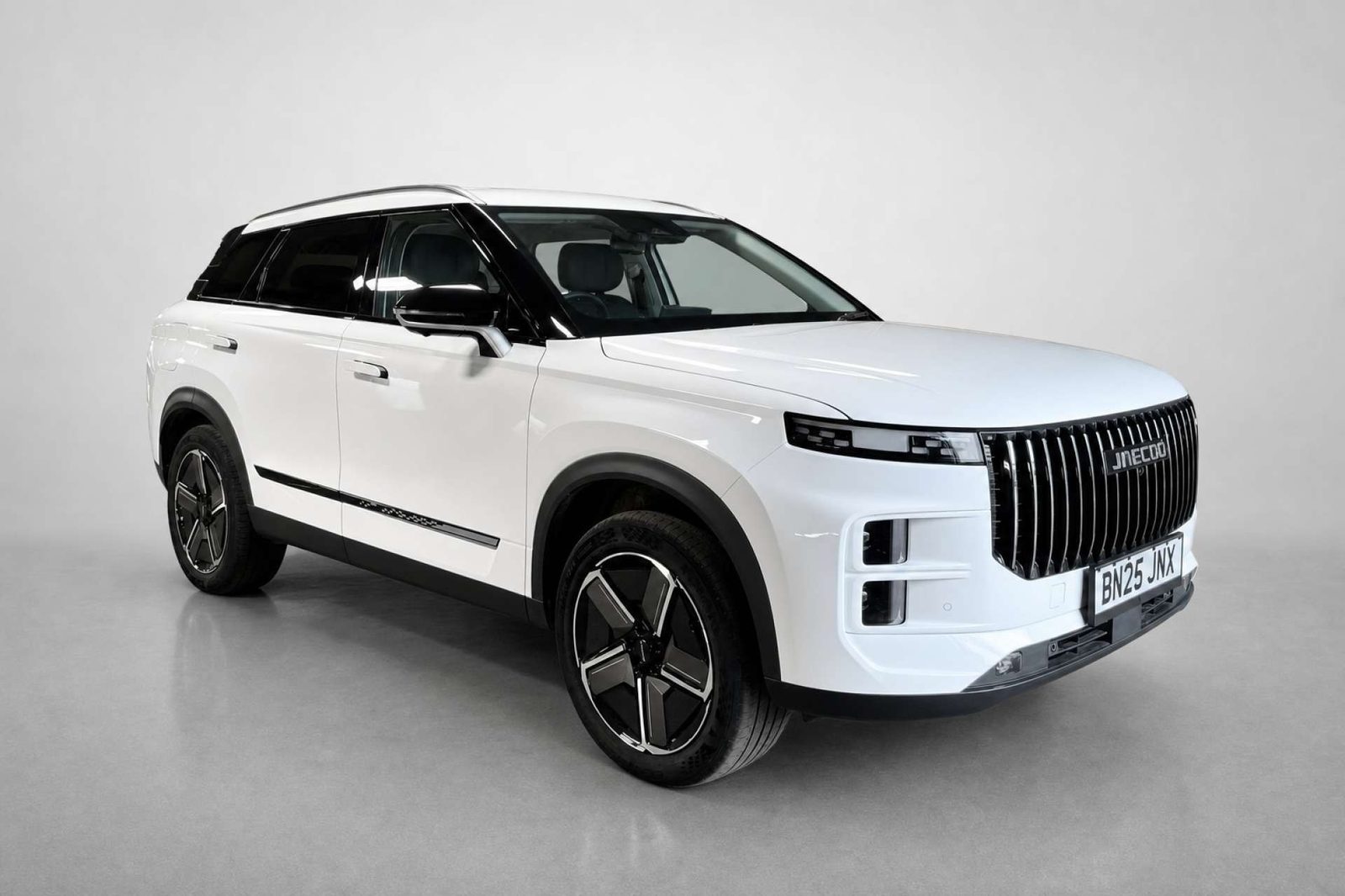 2025 Jaecoo 7 1.5T SHS 18.3kWh Luxury SUV 5dr Petrol Plug-in Hybrid Auto Euro 6 (s/s) (204 ps) for sale at LMC Cars