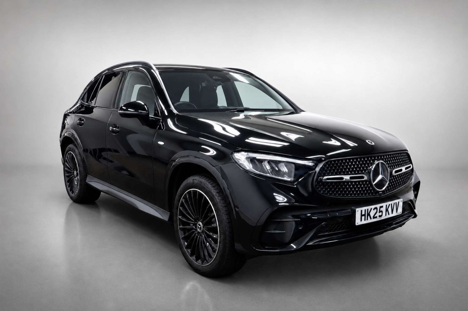 2025 Mercedes-Benz GLC
