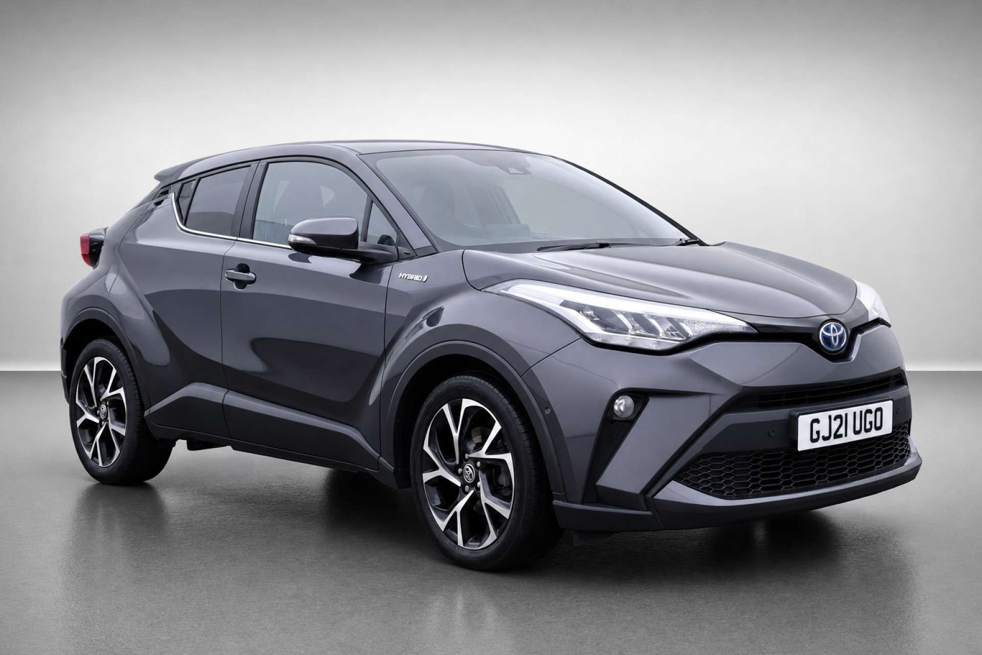 2021 Toyota C-HR 1.8 VVT-h GPF Design SUV 5dr Petrol Hybrid CVT Euro 6 (s/s) (122 ps) for sale at LMC Cars