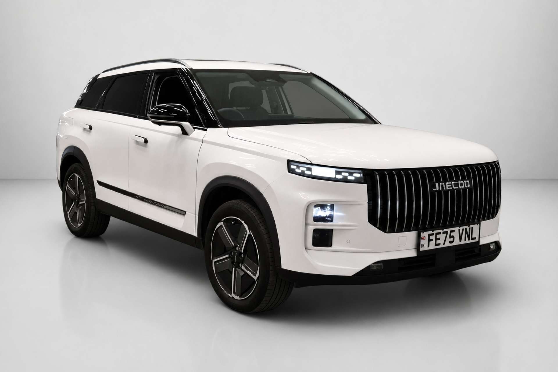 2025 Jaecoo 7 1.5T SHS 18.3kWh Luxury SUV 5dr Petrol Plug-in Hybrid Auto Euro 6 (s/s) (204 ps) for sale at LMC Cars