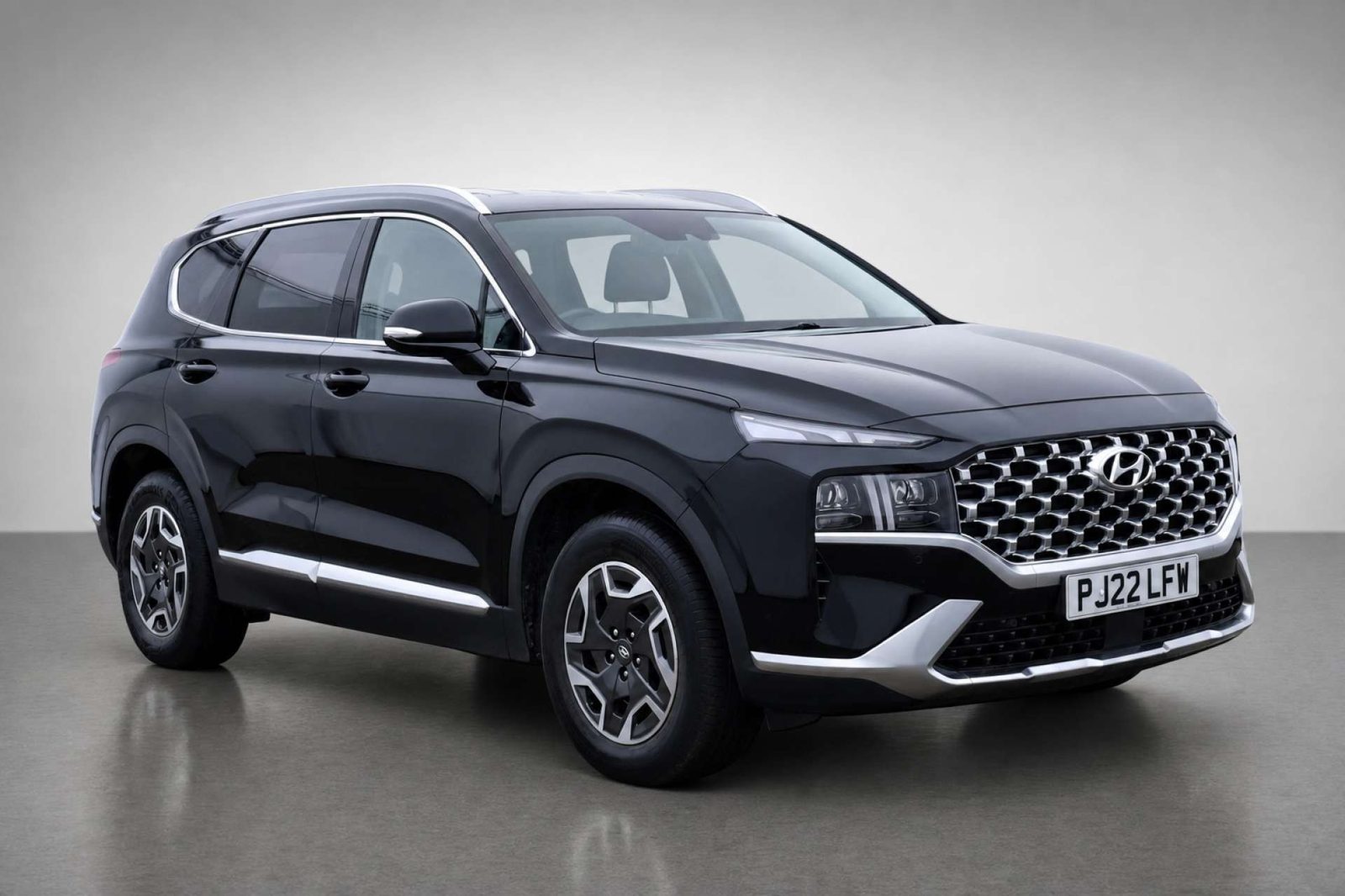 2022 Hyundai Santa FE 1.6 h T-GDi Premium SUV 5dr Petrol Hybrid Auto Euro 6 (s/s) (230 ps) for sale at LMC Cars