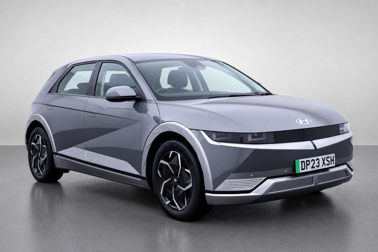 2023 Hyundai Ioniq 5 58kWh Premium Hatchback 5dr Electric Auto (170 ps) for sale at LMC Cars