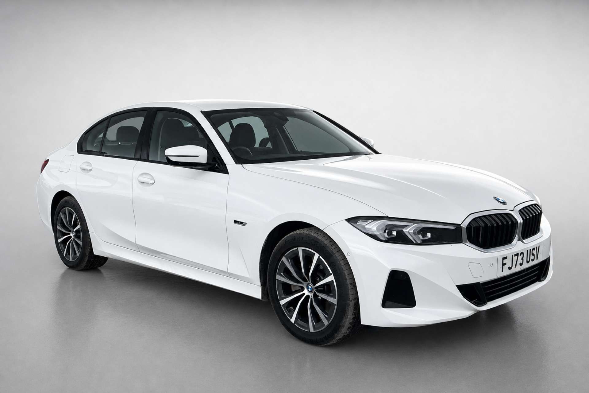 2023 BMW 3 Series 2.0 330e 12kWh Sport Saloon 4dr Petrol Plug-in Hybrid Auto Euro 6 (s/s) (292 ps) for sale at LMC Cars