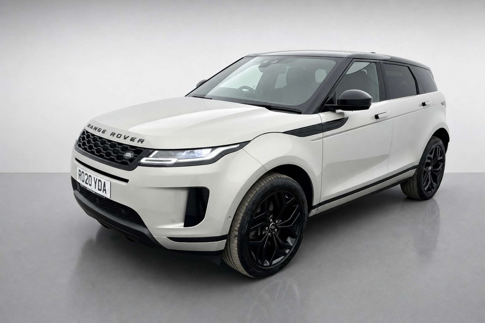 2020 Land Rover Range Rover Evoque 2.0 P250 MHEV HSE SUV 5dr Petrol Auto 4WD Euro 6 (s/s) (249 ps) for sale at LMC Cars